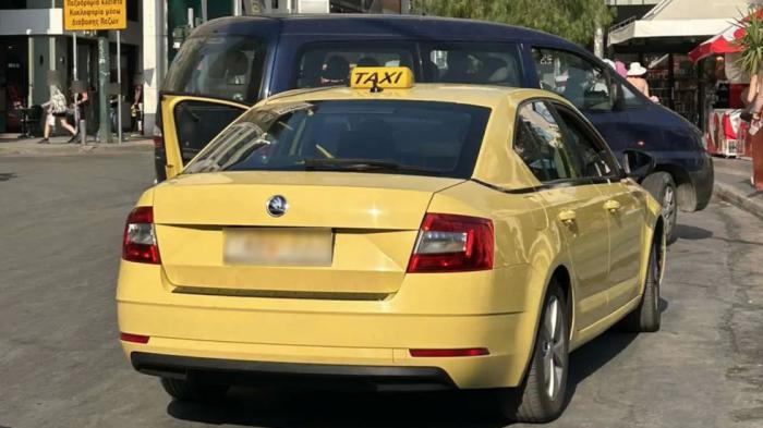 Αθήνα: «Ντου» της ΕΛ.ΑΣ. σε πιάτσες ταξί με 41 παραβάσεις